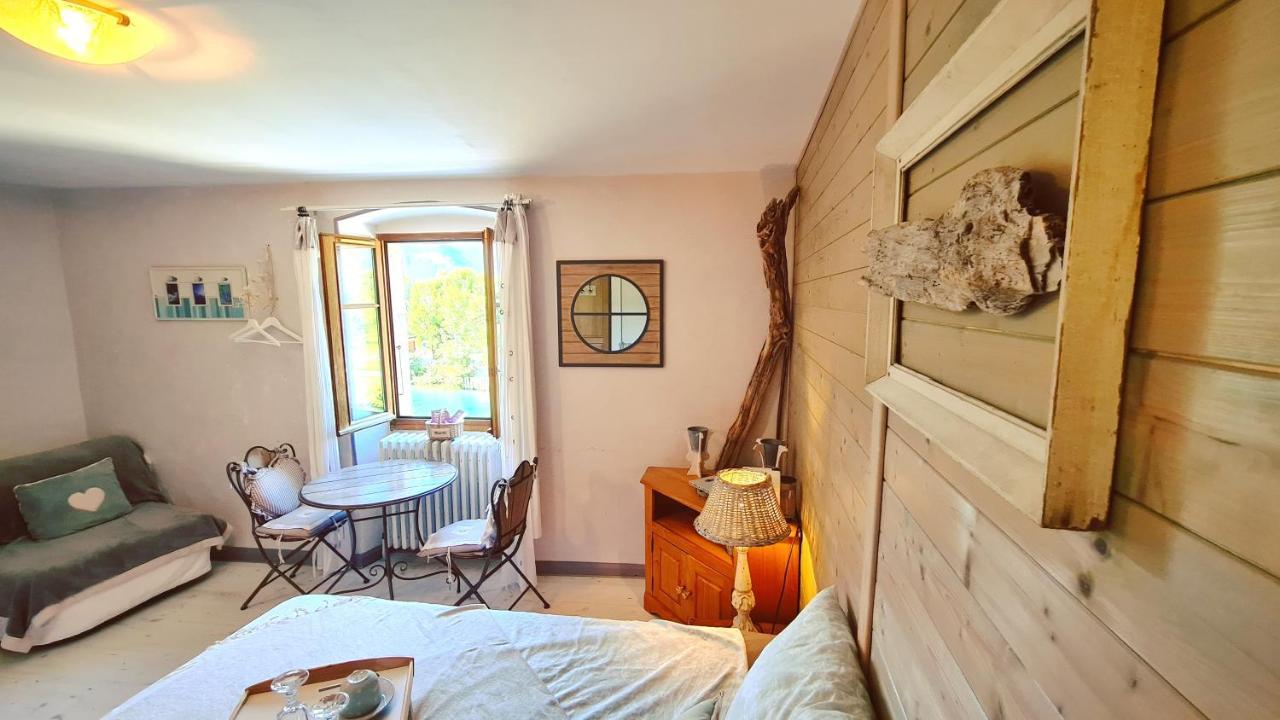 Le Doux Nid Bed and Breakfast Chanaz Buitenkant foto