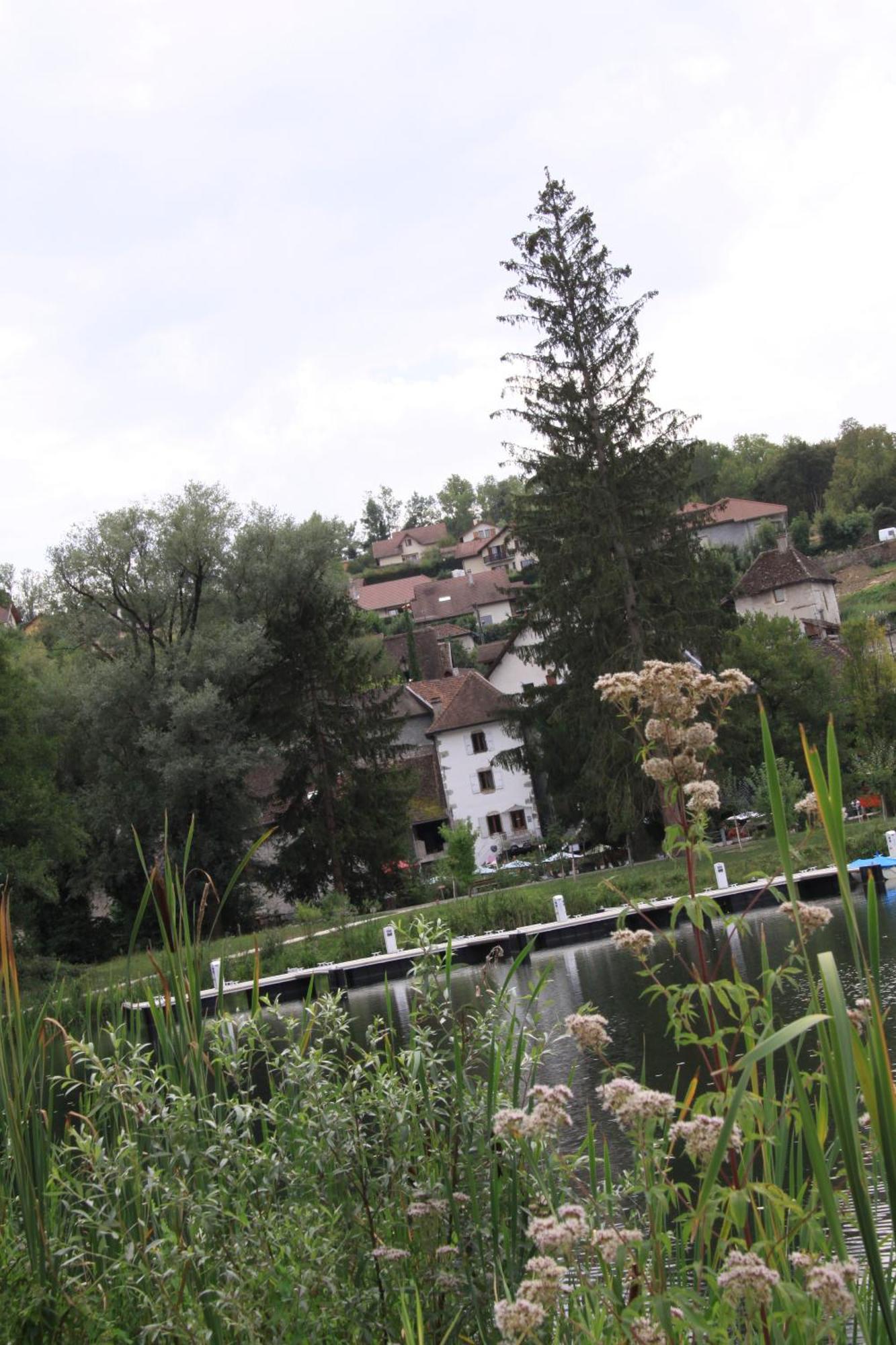 Le Doux Nid Bed and Breakfast Chanaz Buitenkant foto