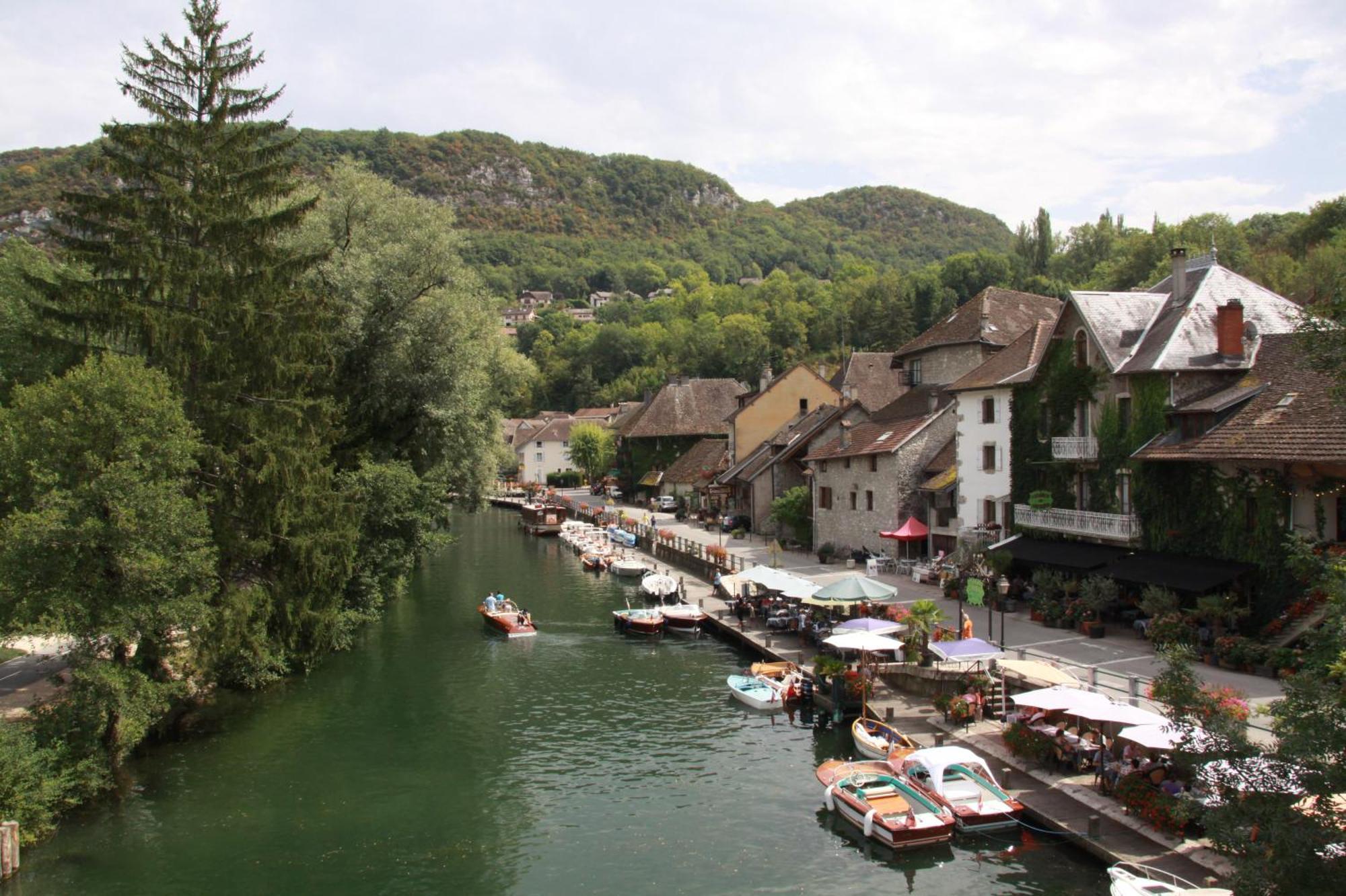 Le Doux Nid Bed and Breakfast Chanaz Buitenkant foto