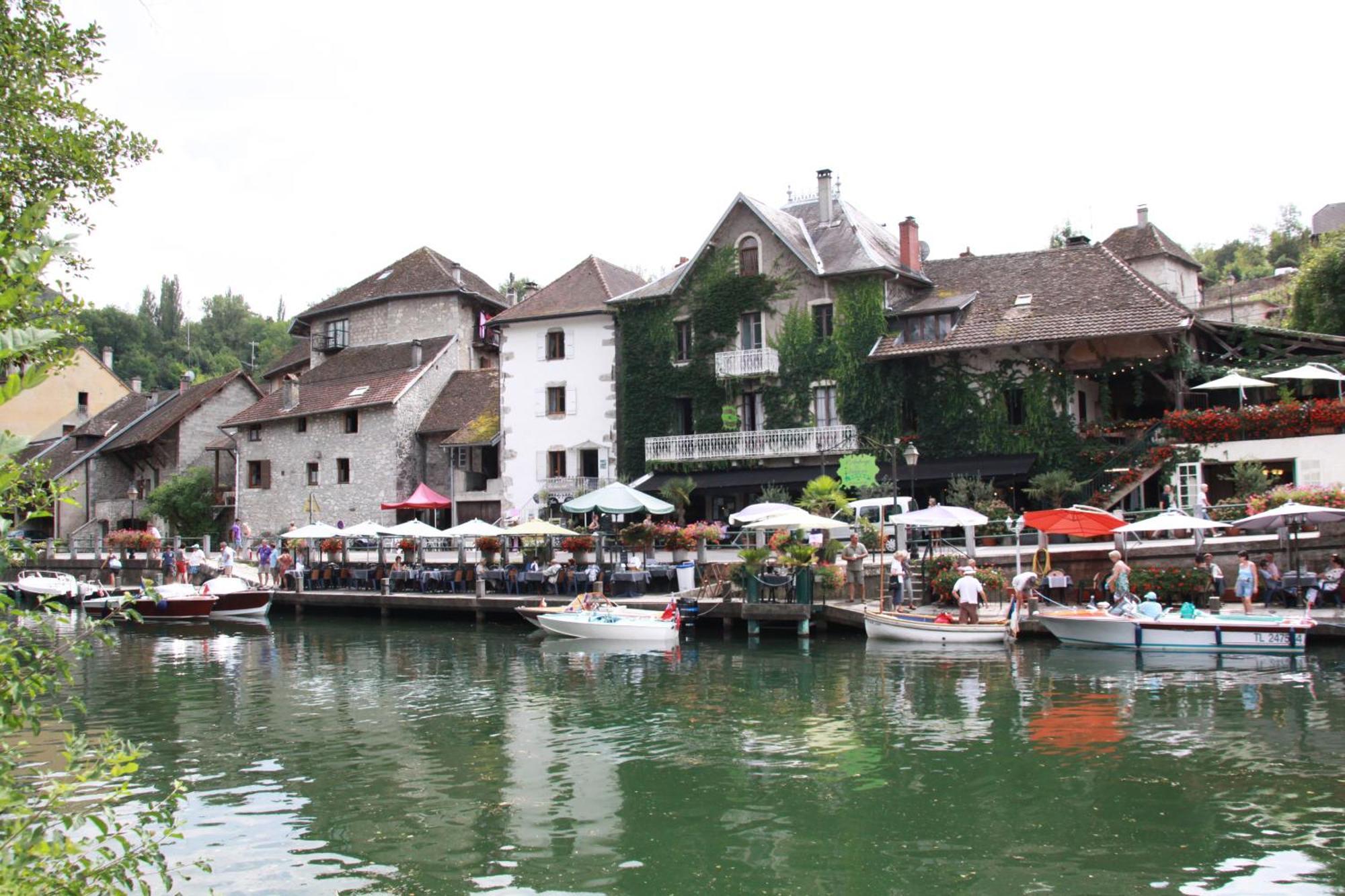 Le Doux Nid Bed and Breakfast Chanaz Buitenkant foto